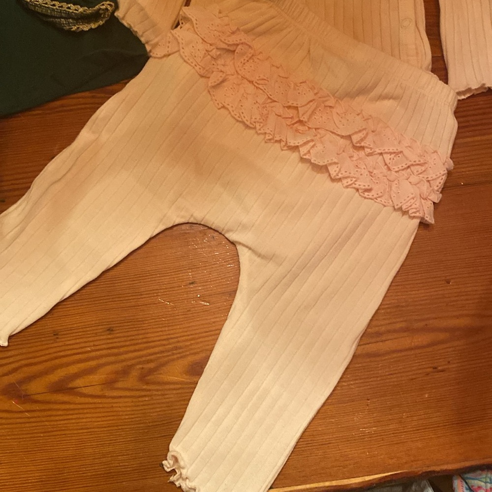 Janie and Jack Green & Pink Ribbed Ruffle Matching Sets - Picture 4 of 8